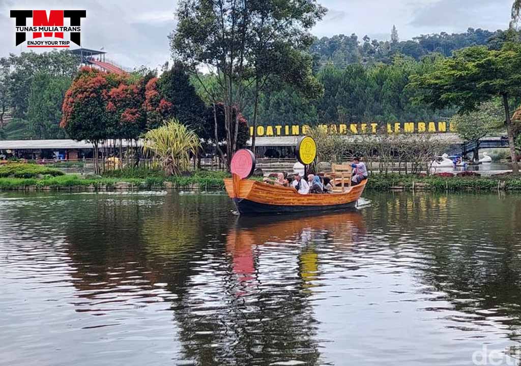 floating market